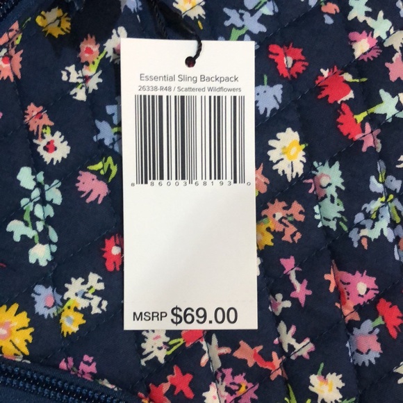 NWT! Vera Bradley Essential Sling Backpack in Scattered Wildflowers - Picture 2 of 3